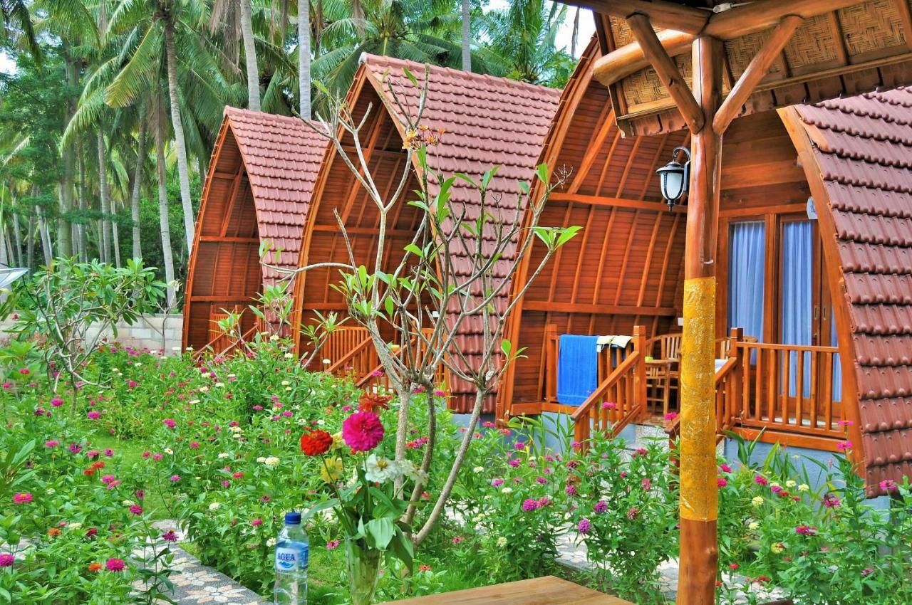 The Peace Arta Bungalow Batununggul Экстерьер фото